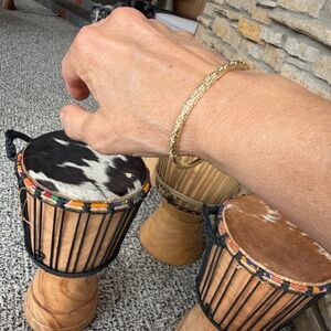 Silver 925 Gold plating. Bracelet Bangle with Tribal design oval shape open